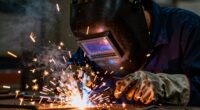 managing sparks during grinding
