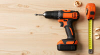 How to Choose Cordless Drills For Woodworking